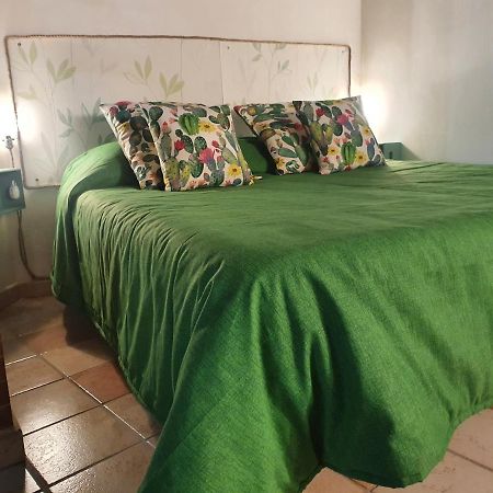 פלרמו Casa Monviso Le Fuoriserie מראה חיצוני תמונה