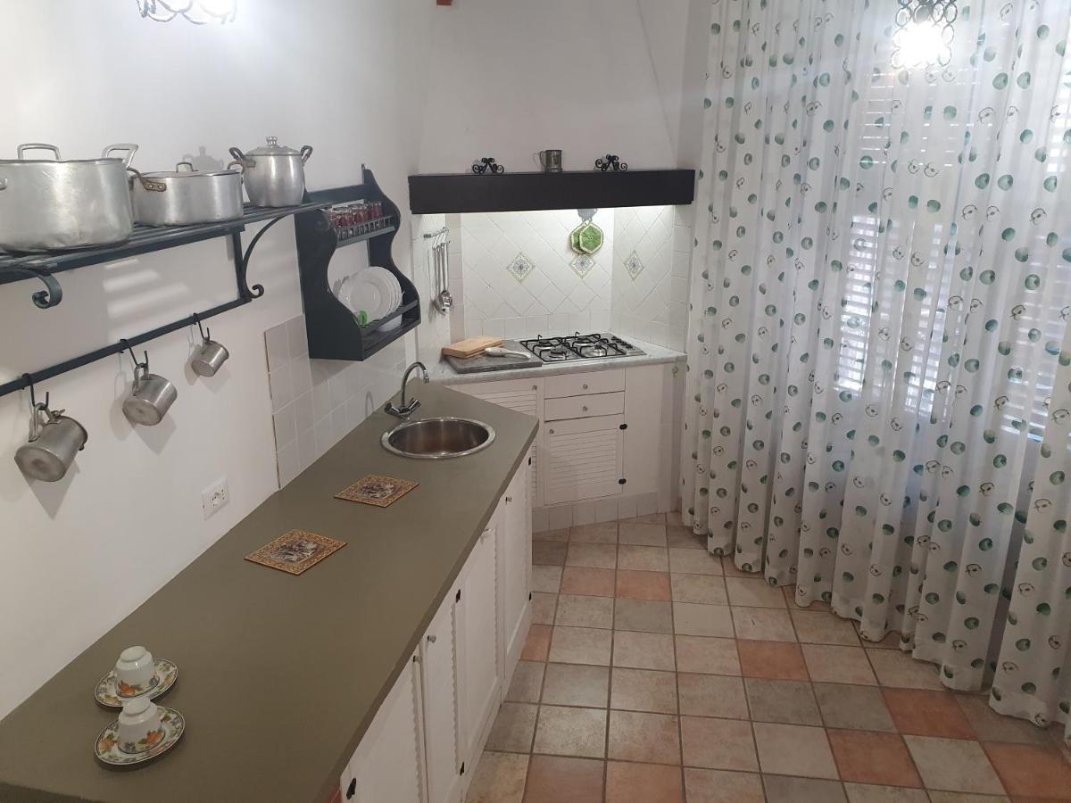 פלרמו Casa Monviso Le Fuoriserie מראה חיצוני תמונה